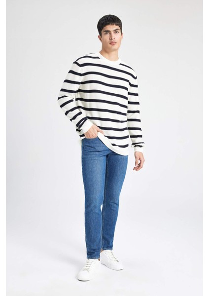 Standart Fit Normal Kesim Bisiklet Yaka Triko Çizgili Kazak B9724AX24AU