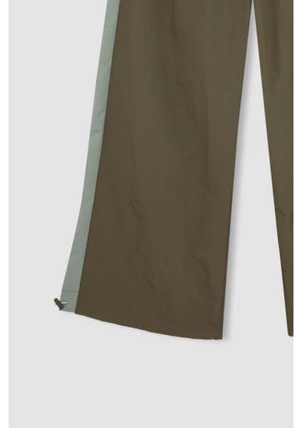 Fit Jogger Eşofman Altı Beli Lastikli Paçası Ayarlanabilir Lastikli Paraşüt Kumaş B4234AX24SP