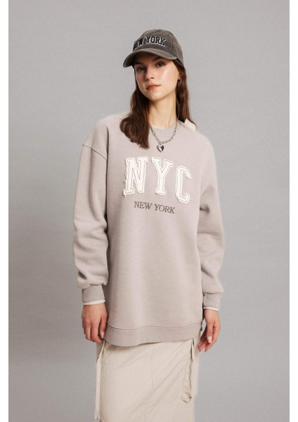 Regular Fit Bisiklet Yaka İçi Yumuşak Tüylü Sweatshirt Tunik B9299AX24SP