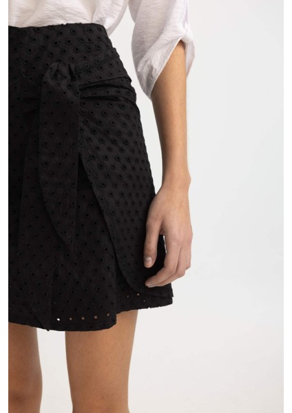 Normal Bel Astarlı Brode Mini Etek B9946AX24SM