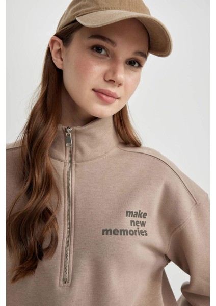 Regular Fit Fermuarlı Dik Yaka Baskılı İçi Yumuşak Tüylü Kalın Sweatshirt Tunik B9300AX24SP