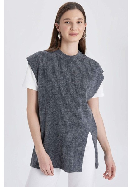 Regular Fit Bisiklet Yaka Basic Düz Triko Süveter B9829AX24SP