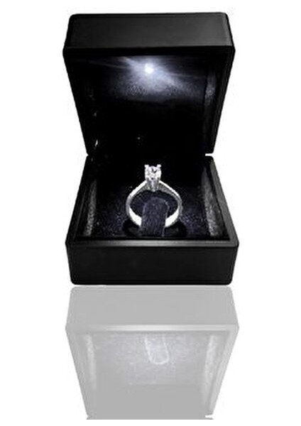 LED Işıklı Pırlanta Yüzük Kutusu Siyah Ahşap Görünümlü Soft Touch Kaplama indirimleri