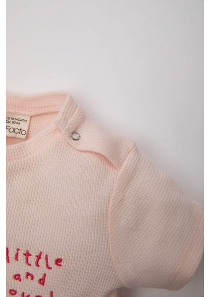 Kız Bebek 2'li Takım Nakışlı Waffle Kısa Kollu Tişört Şort C2552A524SM