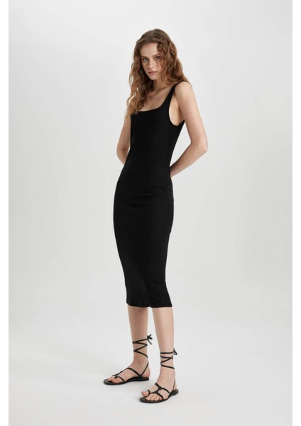 Bodycon Vücuda Oturan Basic Düz Kare Yaka Fitilli Kaşkorse Kolsuz Midi Elbise Z7577AZ24SM