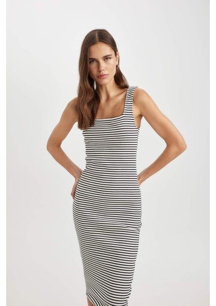 Bodycon Vücudu Saran Kare Yaka Çizgili Fitilli Kaşkorse Askılı Midi Elbise