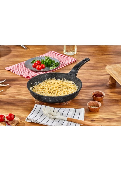 Rss Lav Döküm Saplı Tava 28CM modelleri