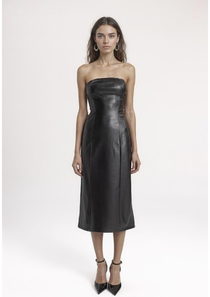 Bodycon Vücudu Saran Straplez Basic Düz Yırtmaçlı Suni Deri Midi Elbise C2284AX24SP