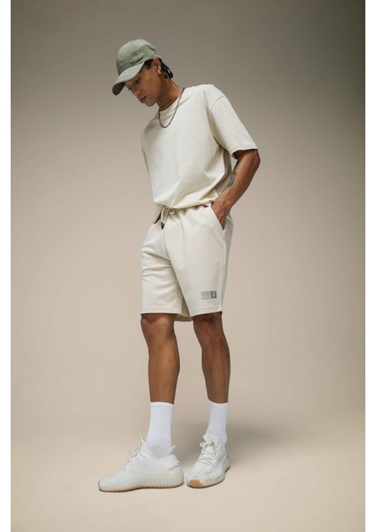 Fit Oversize Geniş Kalıp Bisiklet Yaka Baskılı Kısa Kollu Sporcu Tişört