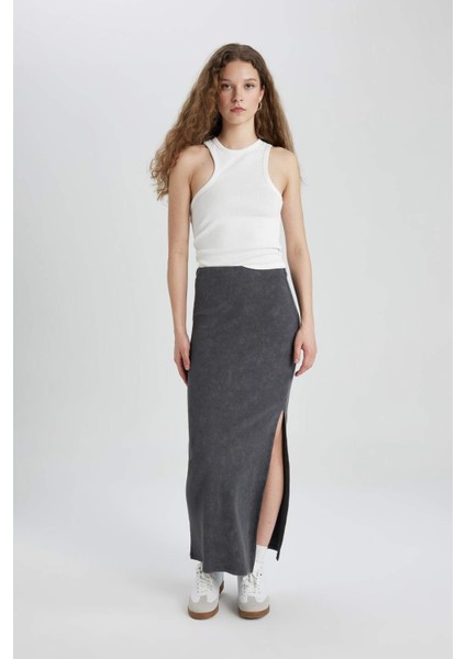 Fitilli Kaşkorse Yırtmaçlı Yıkamalı Soluk Efektli Maxi Etek