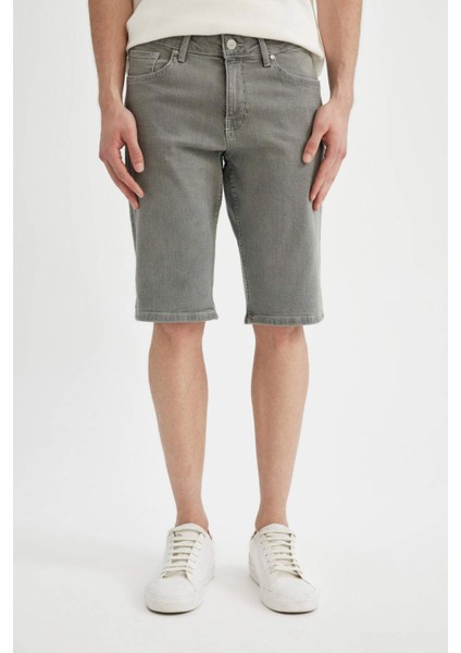 Slim Fit Dar Kesim Jean Bermuda Şort A4802AX24SM