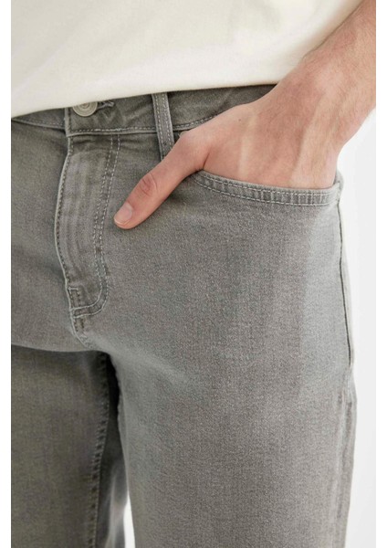 Slim Fit Dar Kesim Jean Bermuda Şort A4802AX24SM