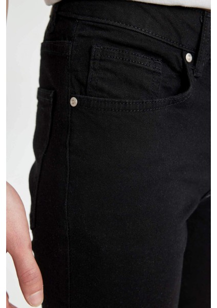 Skinny Fit Jean Bermuda Şort A5037AX24SM