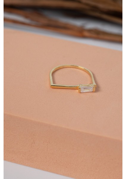 Gümüş Altın Yaldızlı Baget Kesim Zirkon Taşlı Geometrik Yüzük indirimleri