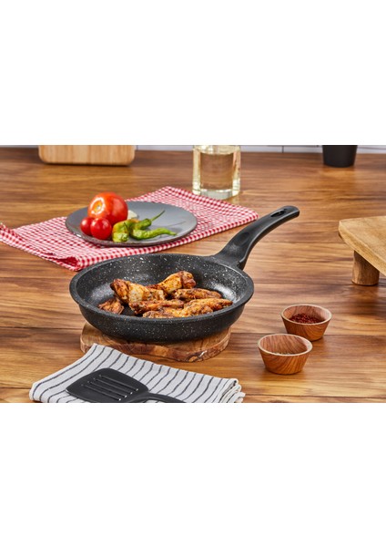 Rss Lav Döküm Midi Boy Tava 24 cm