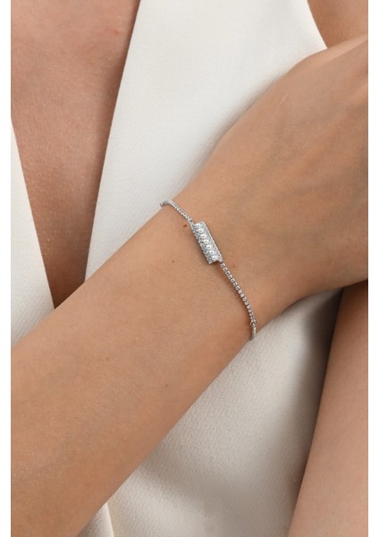 925 Ayar Gümüş Rodyumlu Zirkon Taşlı Inci Sıralı Gümüş Bileklik SGTL13066RODAJ