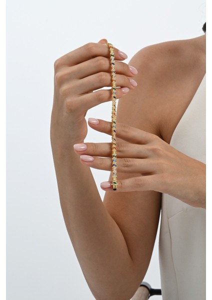 925 Ayar Gümüş Altın Yaldızlı Renkli Marquise (Markiz) Kesim Zirkon Taşlı Işıltı Seli Gümüş Bileklik SGTL13069GOLD fiyatları