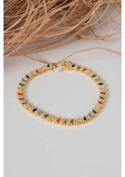 925 Ayar Gümüş Altın Yaldızlı Renkli Marquise (Markiz) Kesim Zirkon Taşlı Işıltı Seli Gümüş Bileklik SGTL13069GOLD fırsatları