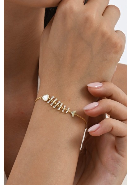 925 Ayar Gümüş Altın Yaldızlı Sedef ve Baget Kesim Zirkon Taşlı Asansörlü Balık Gümüş Bileklik SGTL13057GOLD