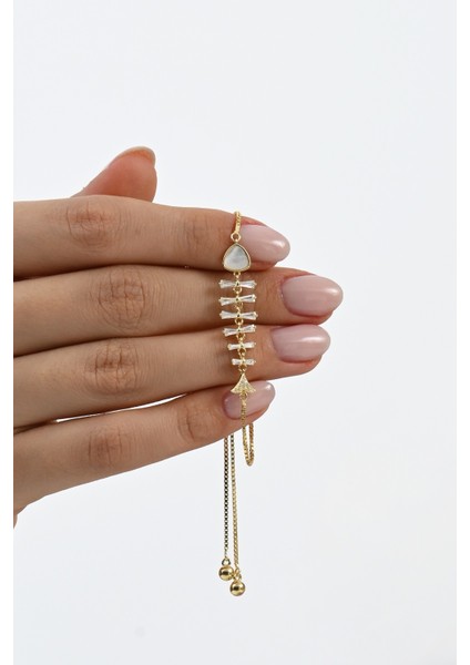 925 Ayar Gümüş Altın Yaldızlı Sedef ve Baget Kesim Zirkon Taşlı Asansörlü Balık Gümüş Bileklik SGTL13057GOLD fiyatları