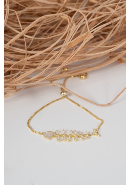 925 Ayar Gümüş Altın Yaldızlı Sedef ve Baget Kesim Zirkon Taşlı Asansörlü Balık Gümüş Bileklik SGTL13057GOLD indirimleri