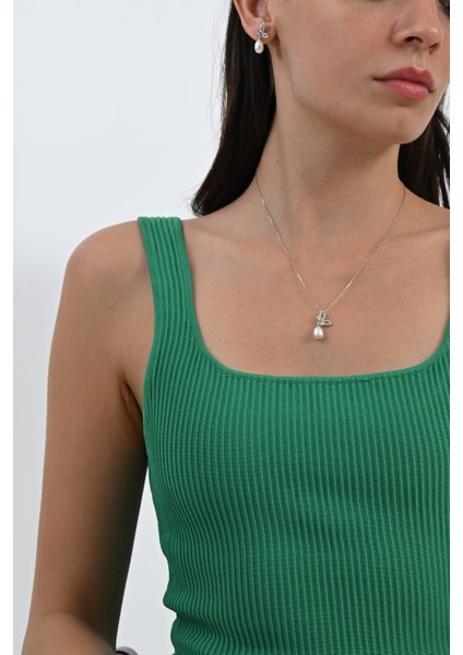 Gümüş Rodyumlu Zirkon Taşlı Kelebek Modeli Kolye ve Küpeden Oluşan Ikili Sallantılı Incili Set SGTL13036RODAJ fırsatları