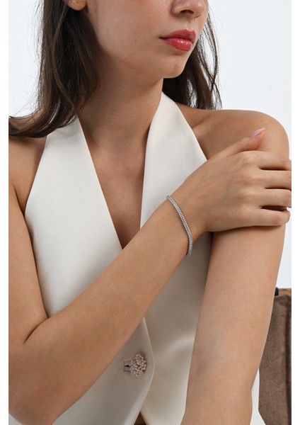 Gümüş Rodyumlu Baget Kesim Zirkon Sıra Taşlı Su Yolu Modeli Gümüş Bileklik SGTL13051RODAJ modelleri