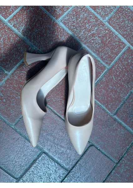 Nut Stiletto fırsatları