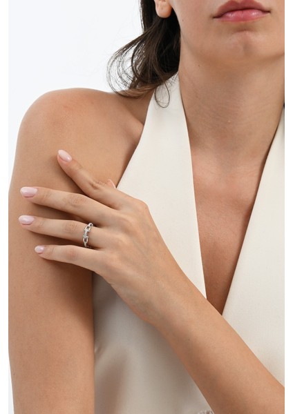 925 Ayar Gümüş Rodyumlu Zirkon Taşlı Alttan Ayarlanabilir Trend Yüzük SGTL13079RODAJ modelleri