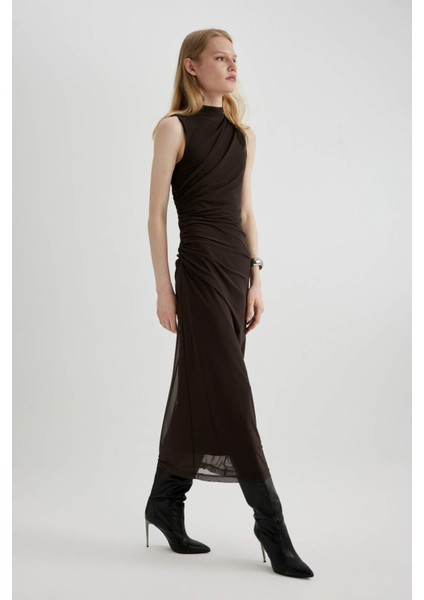 Bodycon Vücudu Saran Yarım Balıkçı Yaka Basic Düz Tül Kolsuz Maxi Abiye Elbise