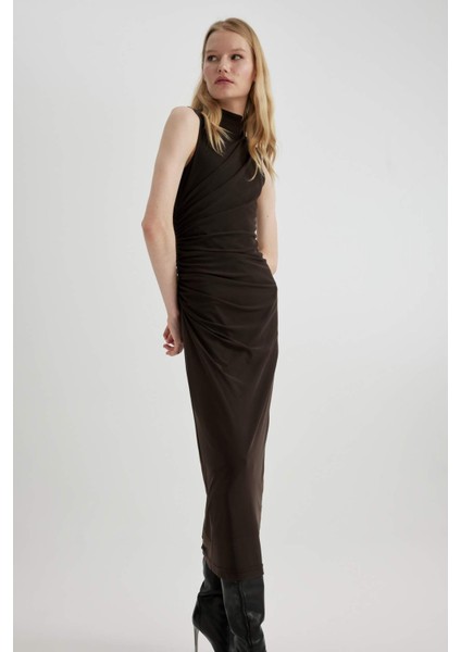 Bodycon Vücudu Saran Yarım Balıkçı Yaka Basic Düz Tül Kolsuz Maxi Abiye Elbise