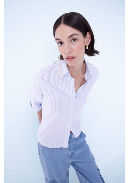 Oversize Geniş Kalıp Çizgili Yaka Boncuk Detay Oxford Uzun Kollu Gömlek B9322AX24SP