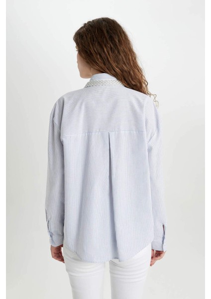 Oversize Geniş Kalıp Çizgili Yaka Boncuk Detay Oxford Uzun Kollu Gömlek B9322AX24SP
