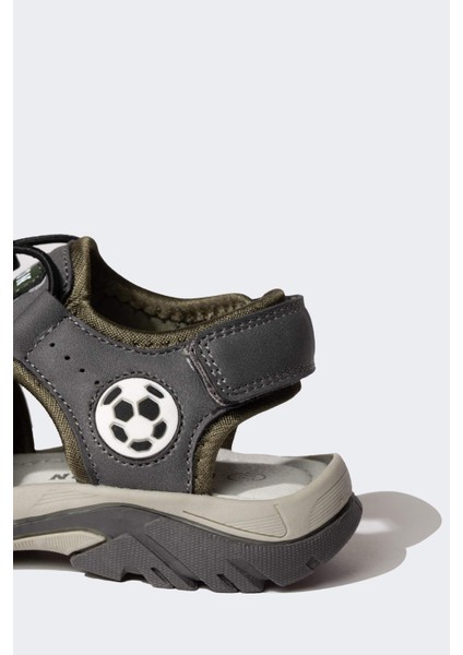 Erkek Çocuk Cırt Cırtlı Tırtıklı Taban Suni Deri Sandalet