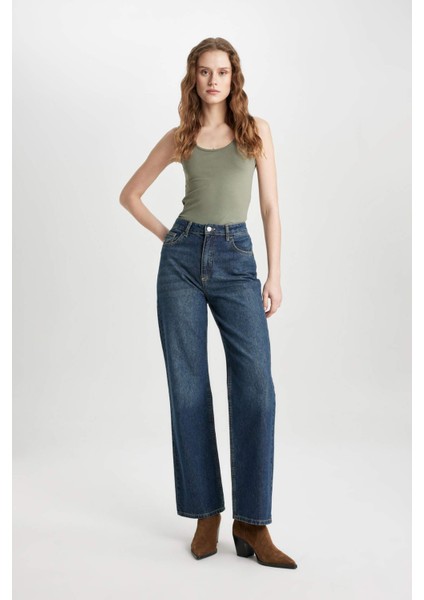 Slim Fit Dar Kesim U Yaka Basic Düz Atlet I1059AZ24SM