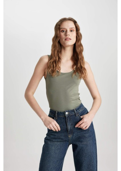 Slim Fit Dar Kesim U Yaka Basic Düz Atlet I1059AZ24SM