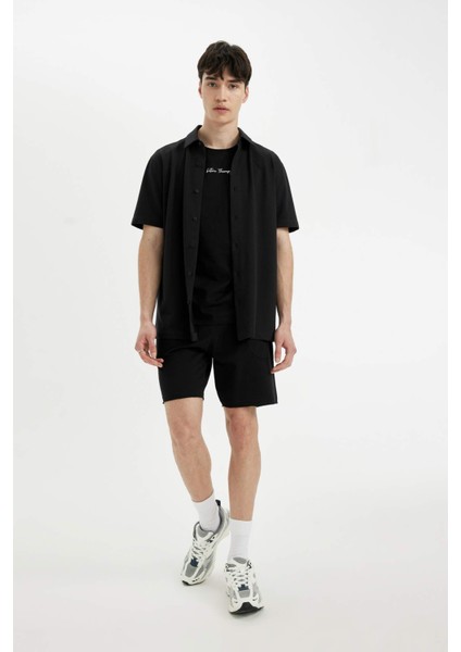 %100 Pamuk Slim Fit Dar Kesim Dar Paça Cepli Basic Düz Şort B8673AX24SM