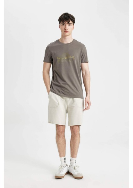 %100 Pamuk Slim Fit Dar Kesim Dar Paça Cepli Basic Düz Şort B8673AX24SM