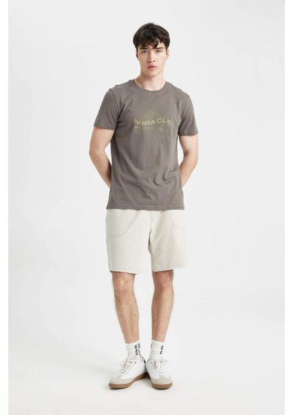 %100 Pamuk Slim Fit Dar Kesim Dar Paça Cepli Basic Düz Şort B8673AX24SM