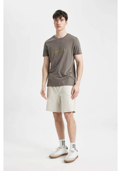 %100 Pamuk Slim Fit Dar Kesim Dar Paça Cepli Basic Düz Şort B8673AX24SM