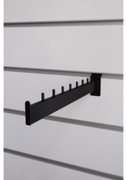 Kanallı Panoya Düz Siyah Baston