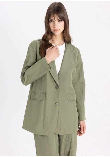 Düğmeli Cepli Basic Düz Paraşüt Kumaş Blazer Ceket