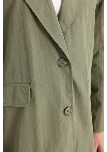 Düğmeli Cepli Basic Düz Paraşüt Kumaş Blazer Ceket