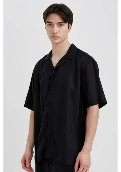 Regular Fit Yazlık Apaş Yaka Viskon Basic Düz Kısa Kollu Gömlek C4735AX24SM
