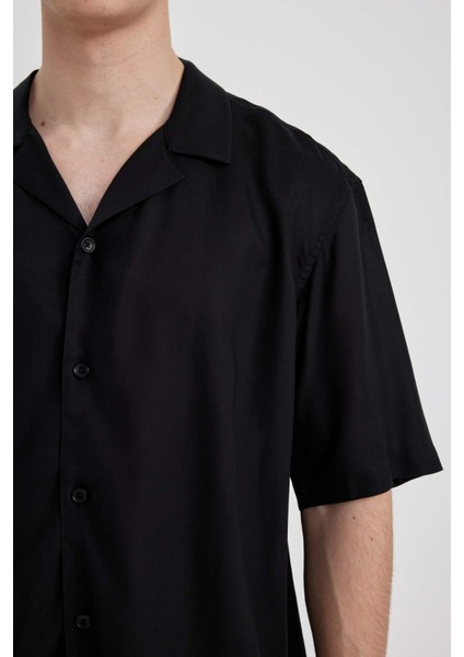 Regular Fit Yazlık Apaş Yaka Viskon Basic Düz Kısa Kollu Gömlek C4735AX24SM