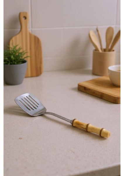 Mundo - Bambu Saplı Oluklu Kevgir 35*7,5cm fırsatları