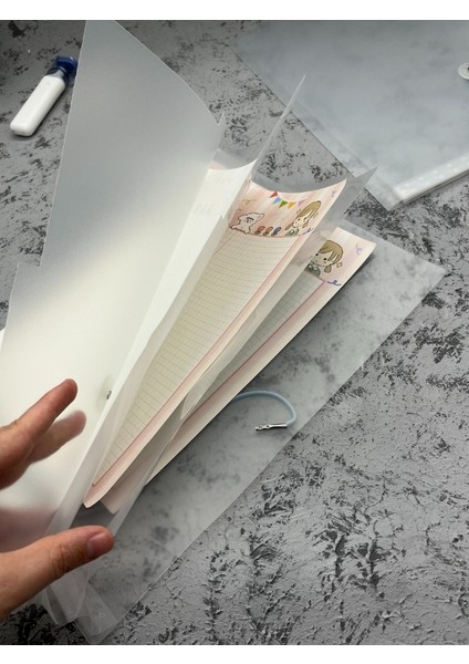 Şeffaf 3 Bölmeli L Tipi A4 Dosya – Su Geçirmez/lastikli ve Tokalı fırsatları