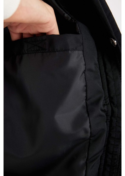 Su İtici Hafif Şişme Yelek Çıkarılabilir Kapüşonlu Fermuarlı Cepli Mevsimlik W5509AZ24AU