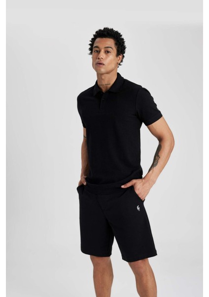 Fit Standart Fit Sporcu Kısa Paça Şort