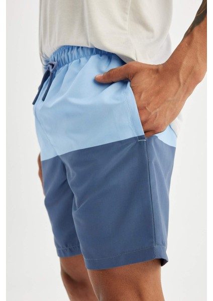 Regular Fit Renk Bloklu File Astarlı Diz Üstü Deniz Şortu Z8108AZ24HS